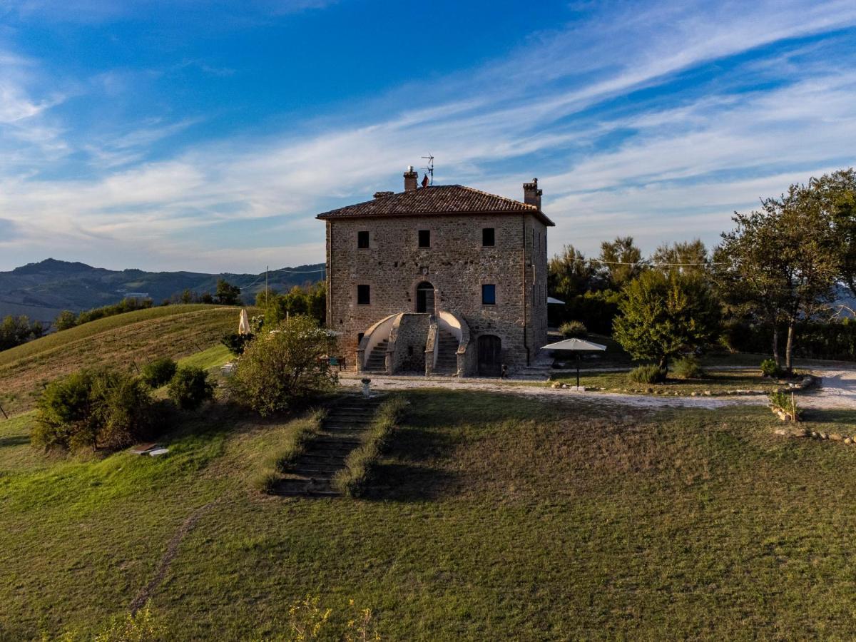 Palazzo Serre - Natura & Piscina San Leo Dış mekan fotoğraf